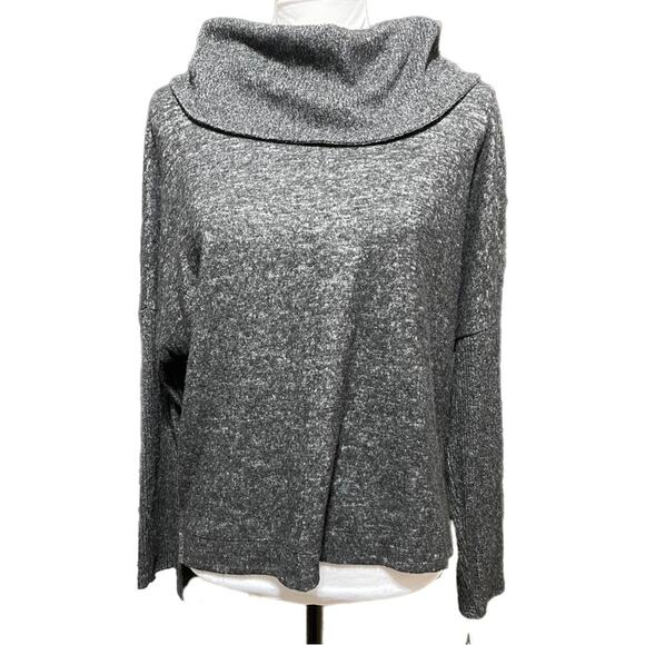 BCX Textured Cowl Neck Long Sleeve Sweater Junior’s Size Large or 11-13 - Picture 1 of 5